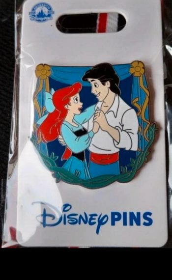 Pins Disney shopdisney ariel la petite sirene