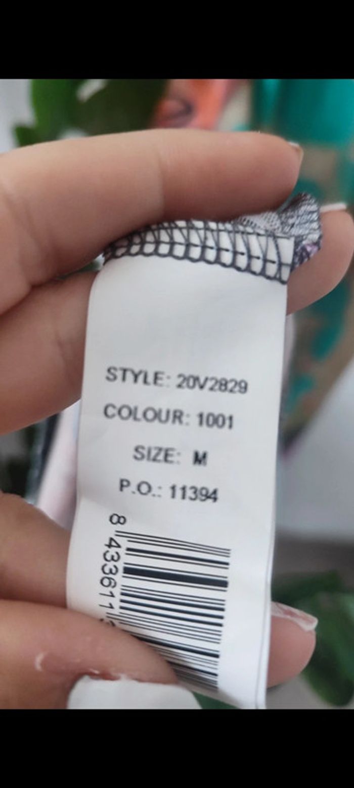Robe en v - photo numéro 4