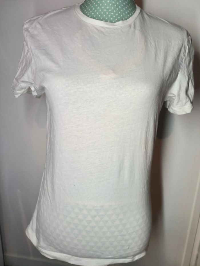T-shirt T M blanc