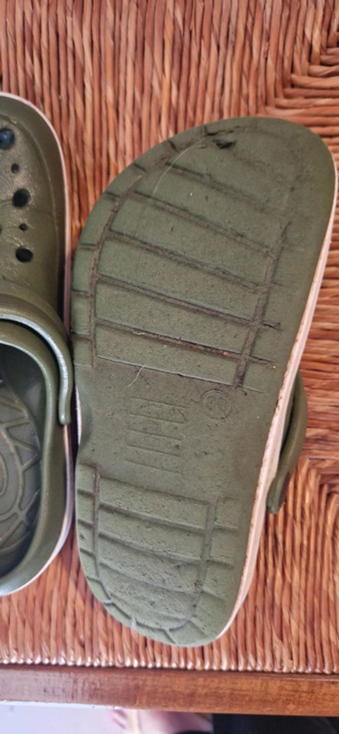 Crocs pointure 30 kaki - photo numéro 2