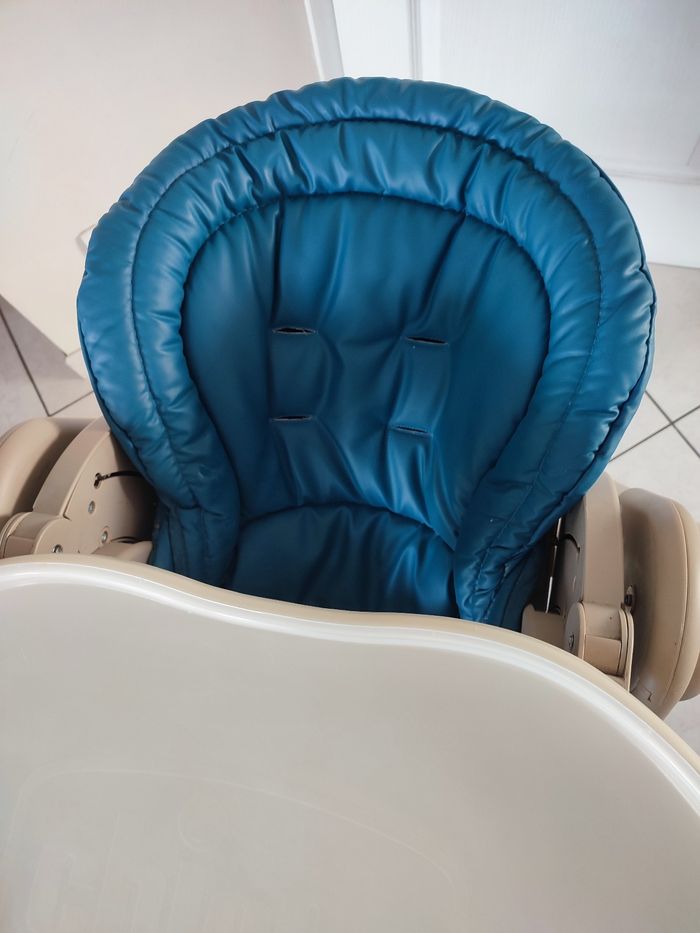 Chaise haute - photo numéro 2