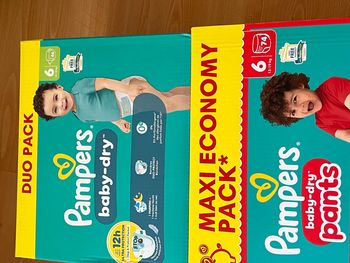 Pampers baby dry pants taille 6X2 cartons et Pampers baby dry taille 6 un duo pack et un maxi eco pack 