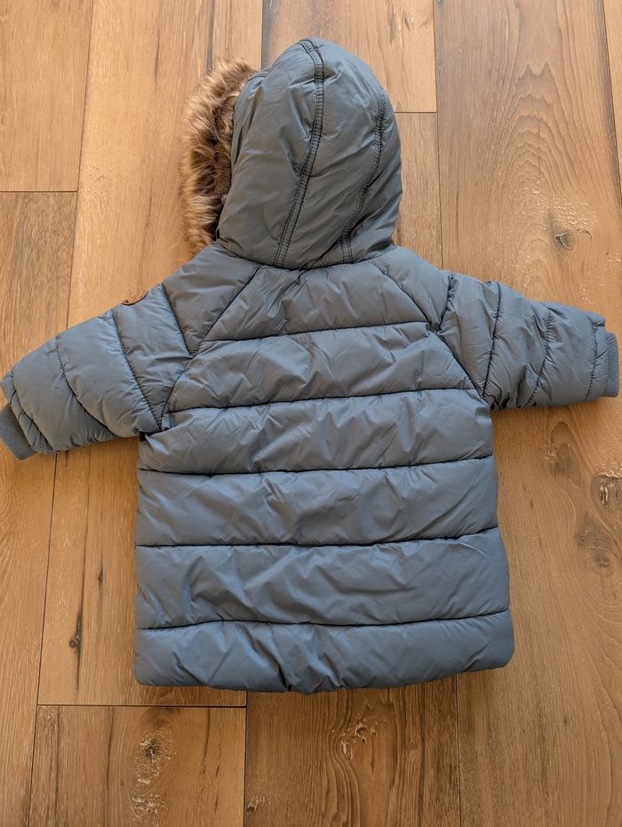 Manteau très chaud. Tape à l'oeil taille 9 mois - photo numéro 2