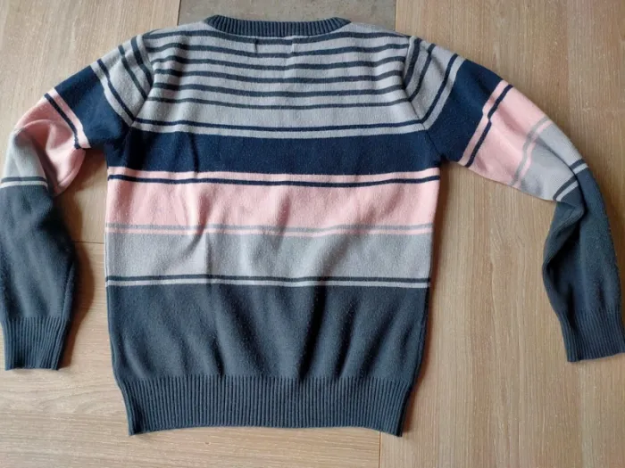 Pull 8 ans - photo numéro 4