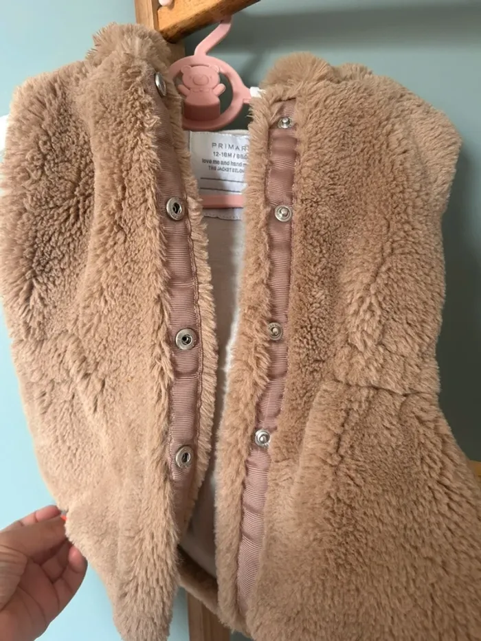 Veste sans manche 12/18 mois - photo numéro 4