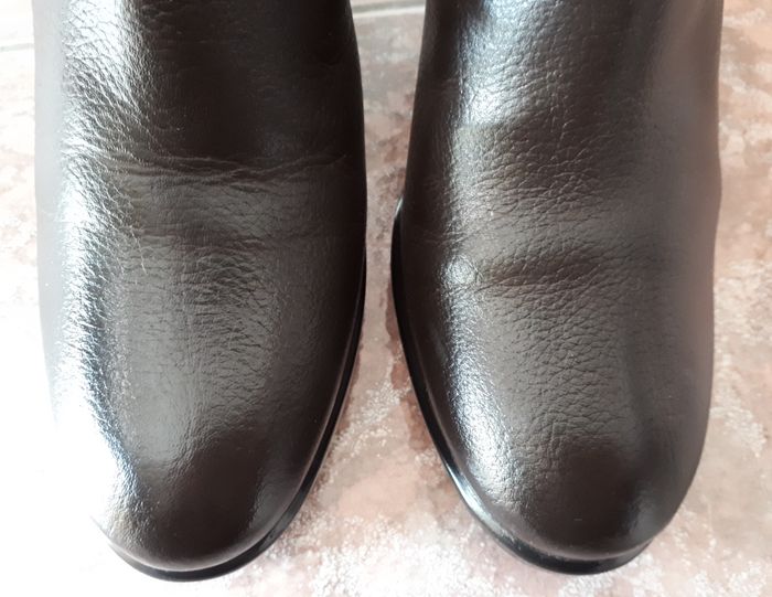 Boots à talon carré avec bride à boucle métallique - photo numéro 8