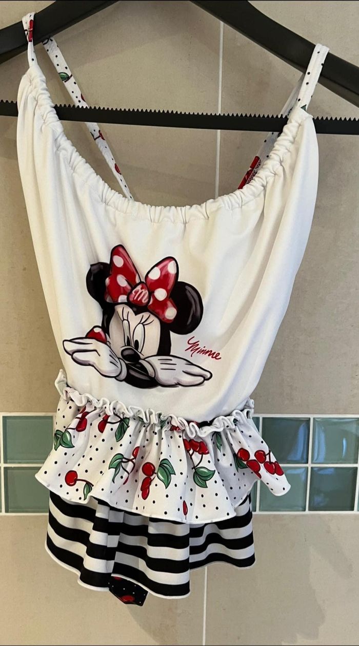 Maillot de bain monnalisa 8 ans minnie