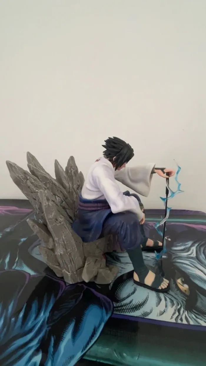 Naruto Shippuden - Statuette Sasuke Uchiha - photo numéro 4