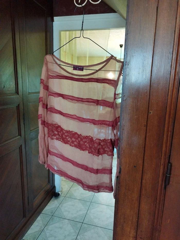 Top blouse rose dentelle col perles vintage M/38 - photo numéro 9