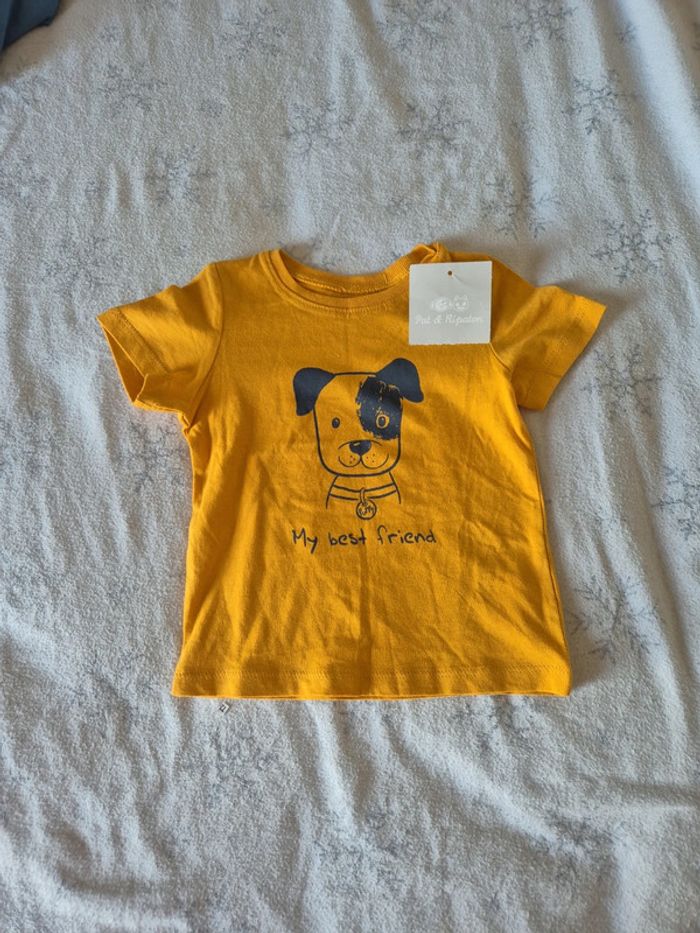 T shirt 6 mois neuf