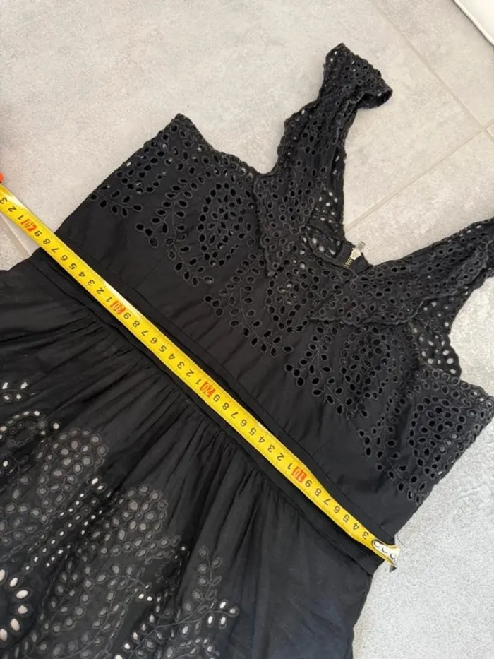 Magnifique robe The Kooples noire broderie anglaise taille M - photo numéro 8