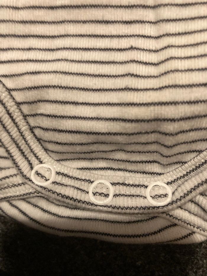 Body bébé rayé Petit Bateau - 6 mois (67 cm) - photo numéro 4