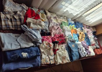 Lot vêtement bébé 0/9 mois 65 pièces