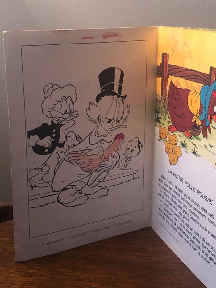 Livre la petite poule rousse avisée WaltDisney 1983 - photo numéro 4