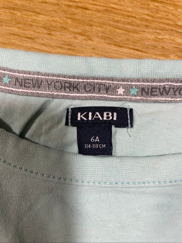 Lot 2 tshirts manches courtes 6 ans - photo numéro 3