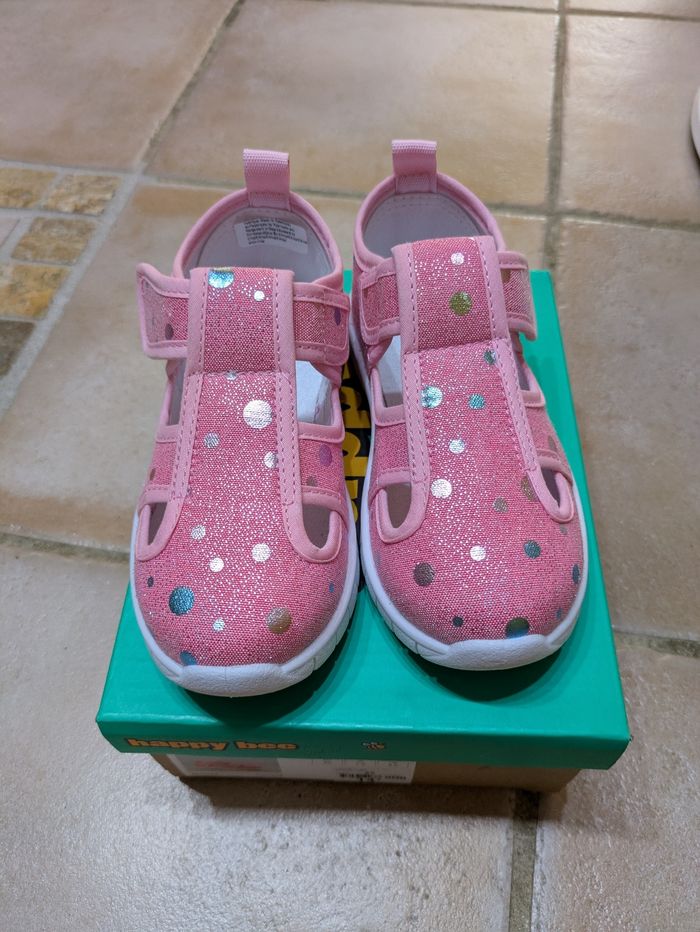 Chaussures semi-ouvertes fille