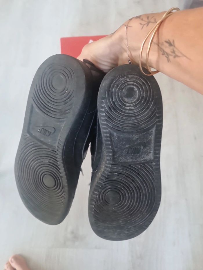 Nike sneakers noires - photo numéro 4