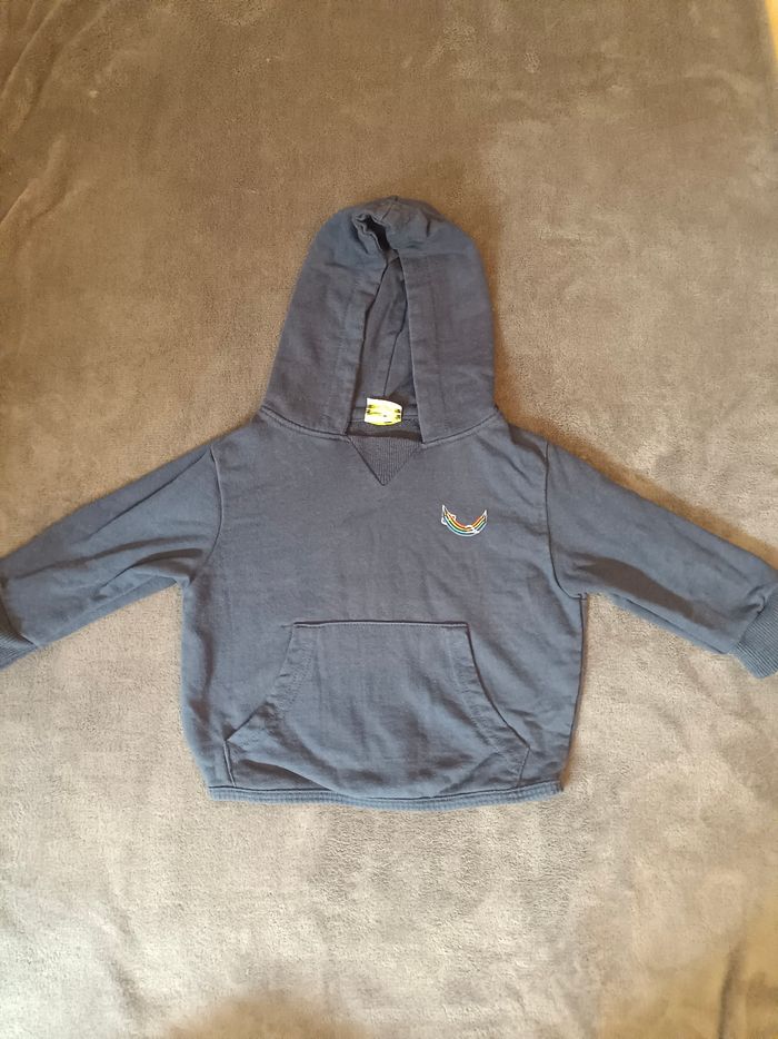 Pull à capuche