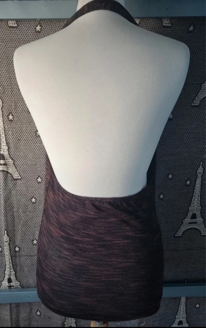 Top dos nu avec collier intégré taille 38-40 - photo numéro 4