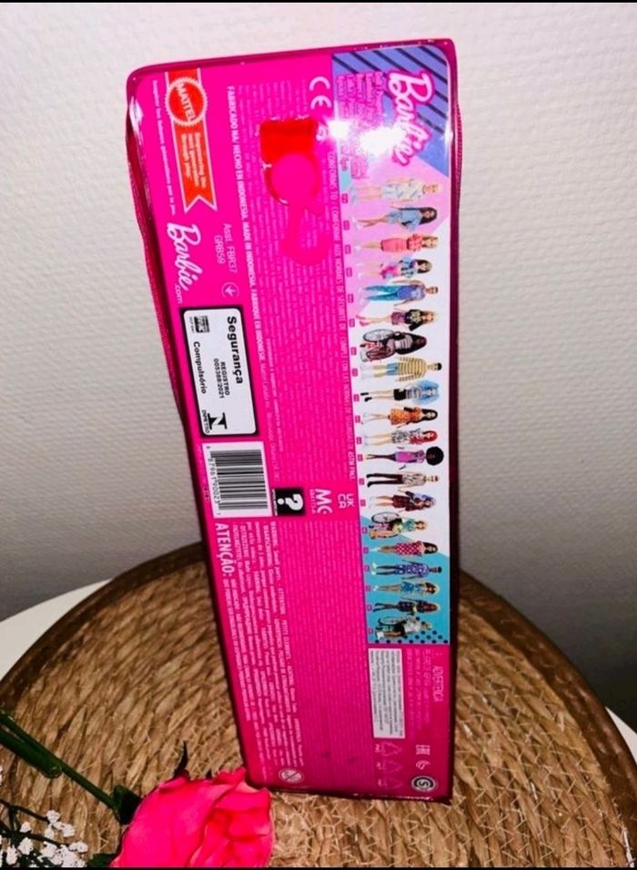 Poupee barbie - photo numéro 2