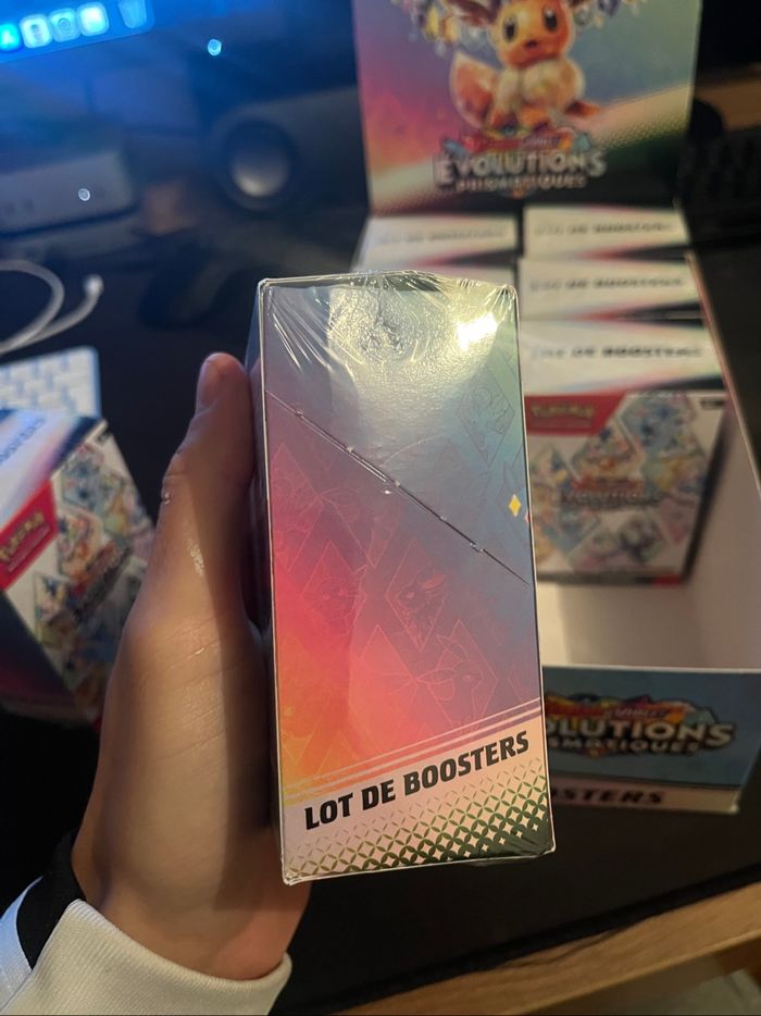 Pokémon bundle 8.5 évolution prismatique - photo numéro 3
