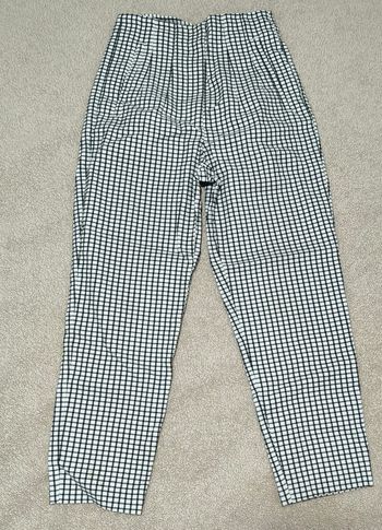 Pantalon à carreaux noir et blanc – taille haute