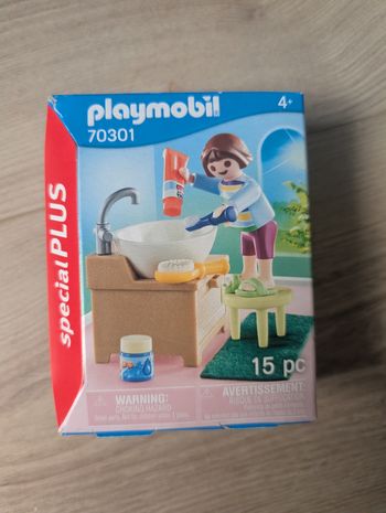 Playmobil 70301 Enfant avec lavabo NEUF