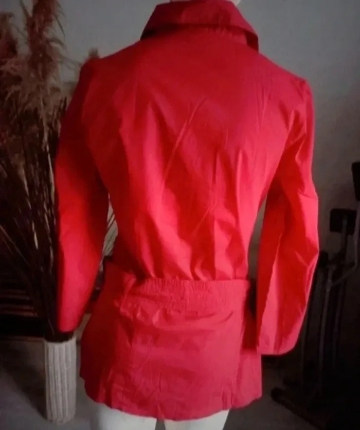 Jolie blouse avec ceinture taille S - photo numéro 5