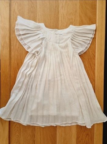 Robe.