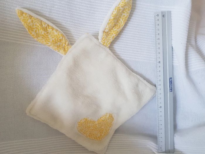 Doudou plat lapin  blanc  et jaune - photo numéro 2