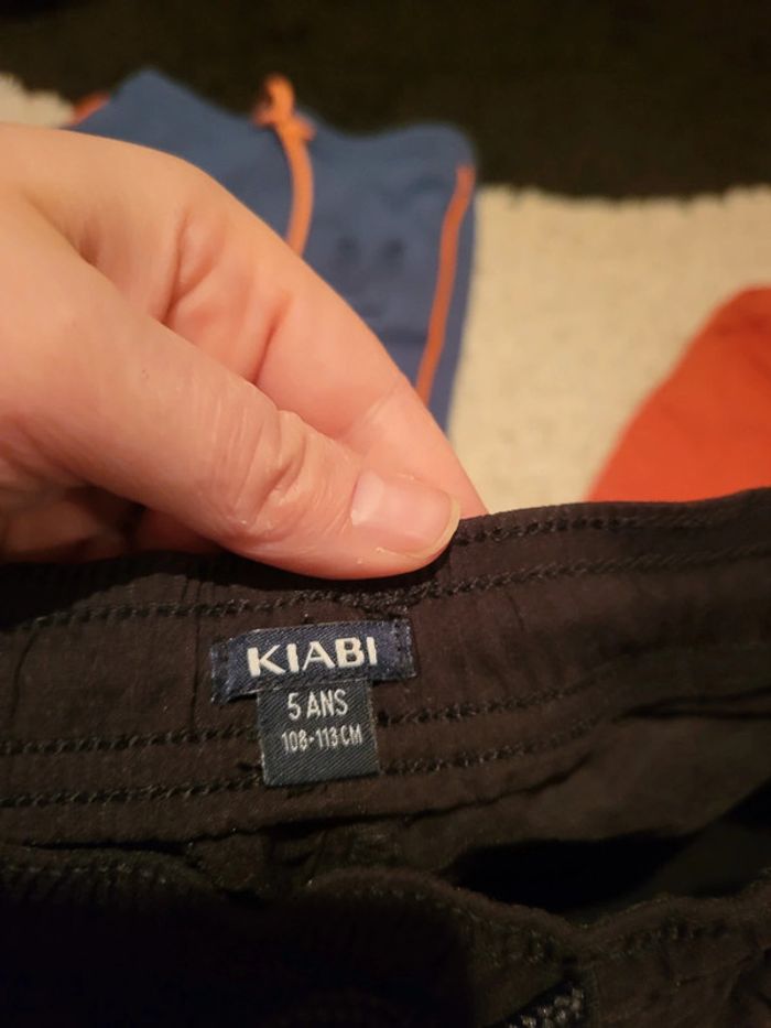 Lot bermuda 5 ans - photo numéro 2