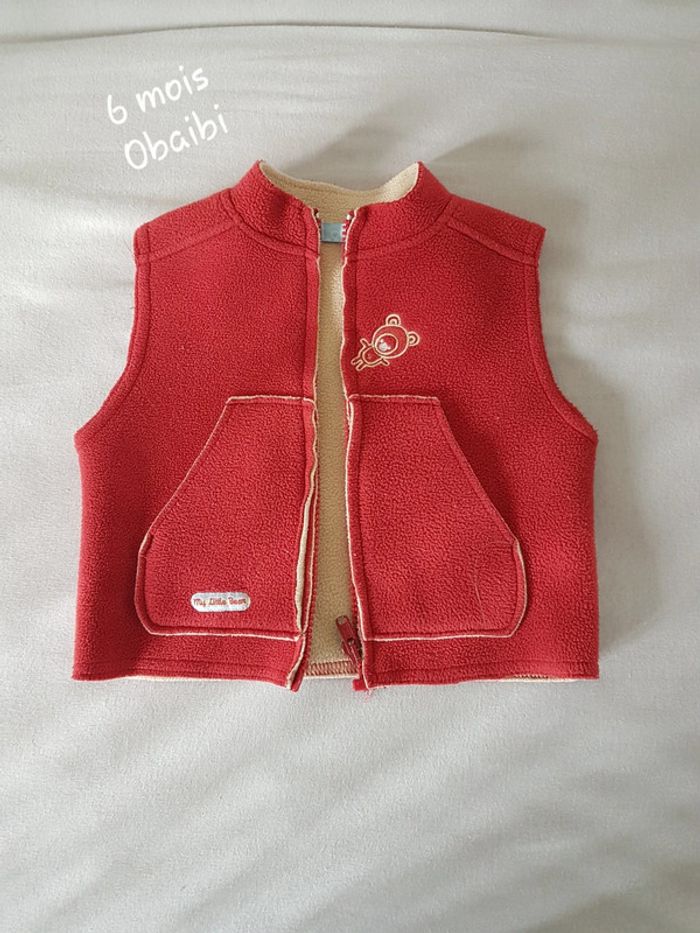 Veste sans manche Obaibi 6 mois rouge et beige