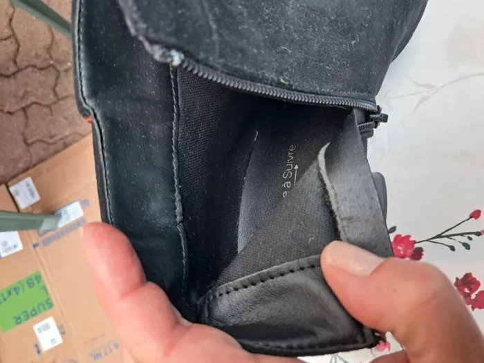 Jolies bottines noires à talons avec nœud côté, comme neuves - T39 - Ligne à suivre - photo numéro 7