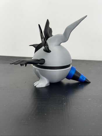 Pokeball zecrom