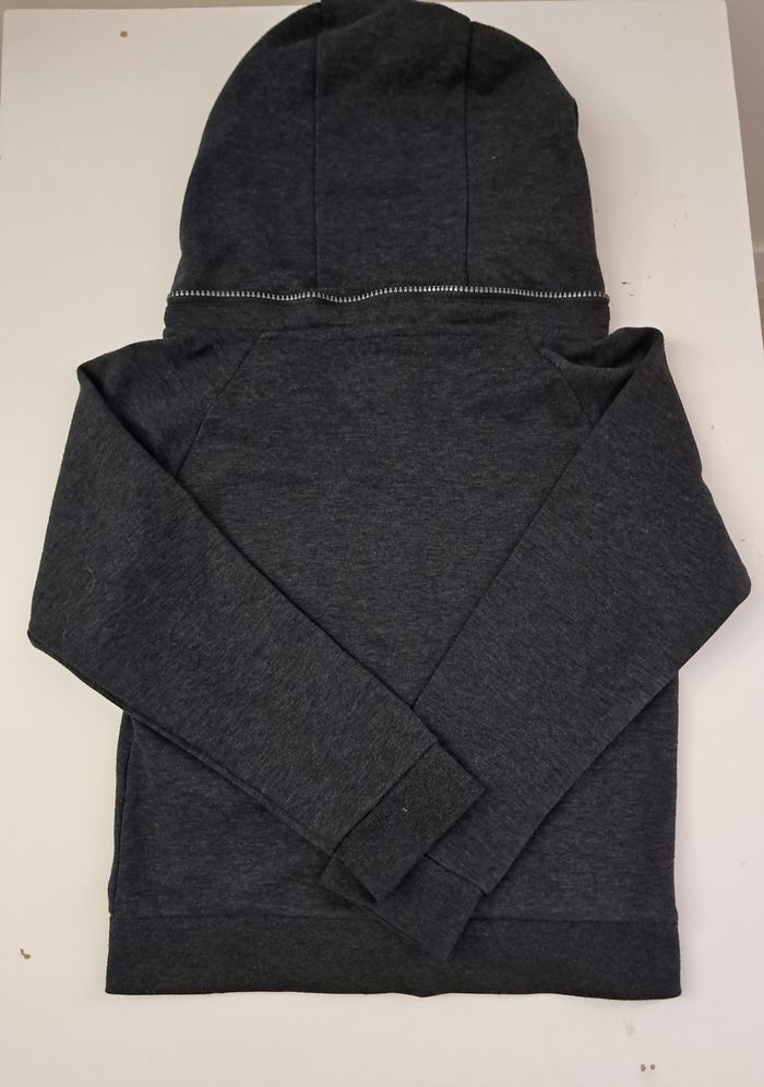 Gilles zippé avec capuche - photo numéro 2