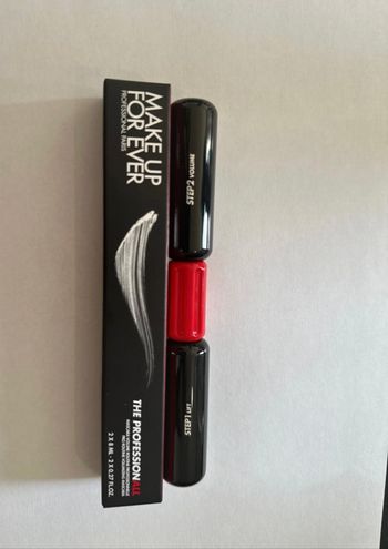 Mascara makeup for ever
