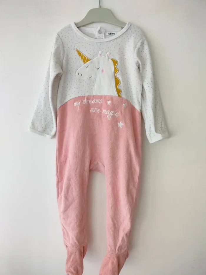 (a) pyjama Licorne Gémo 24mois - photo numéro 2