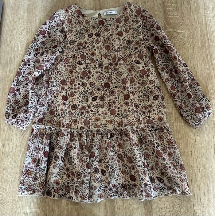 Lot de robes / taille 4 ans - photo numéro 7