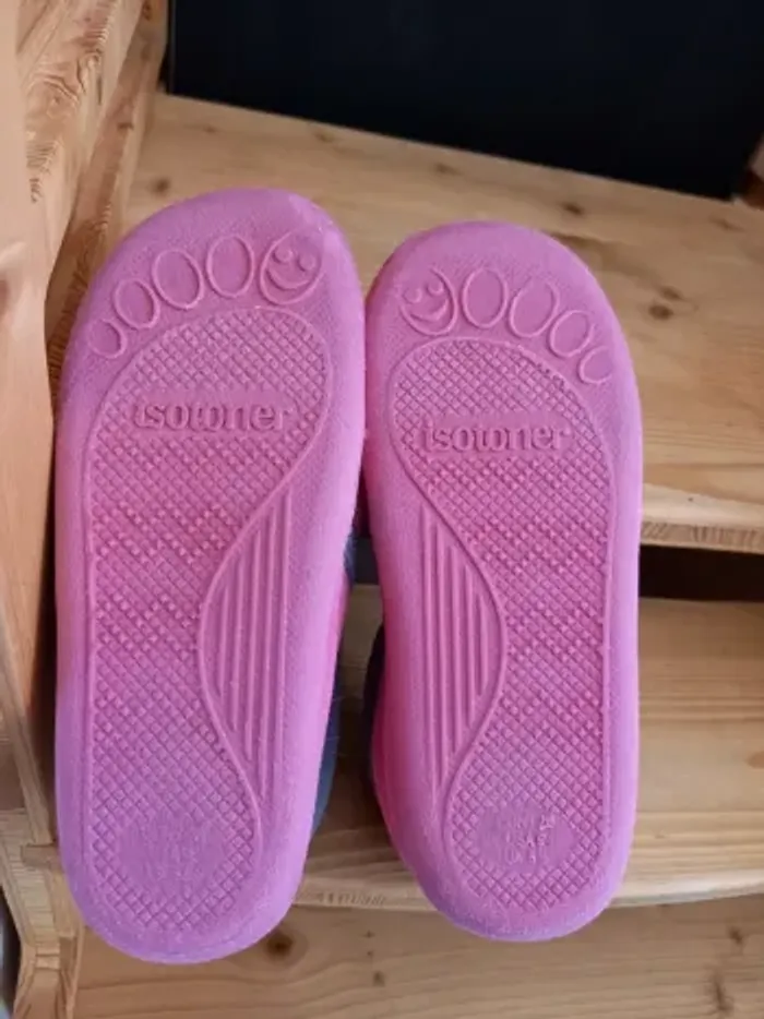 Chaussons Isotoner taille 26 🎀 - photo numéro 10