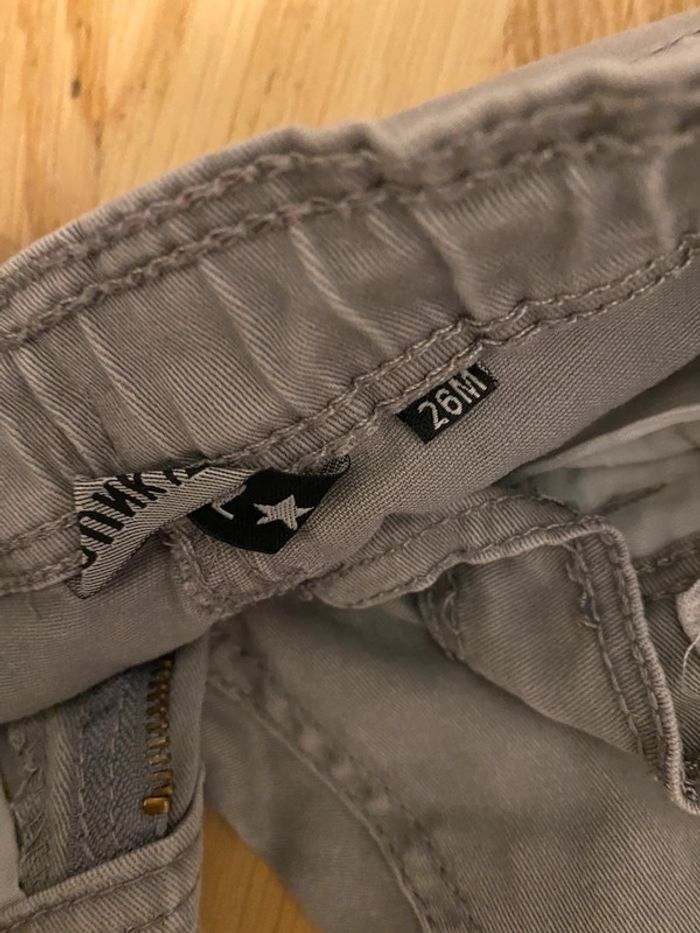 Jean gris 2 ans - photo numéro 2