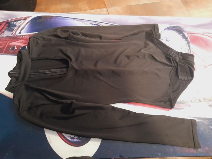 Pull taille s - photo numéro 2