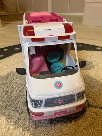 Barbie ambulance