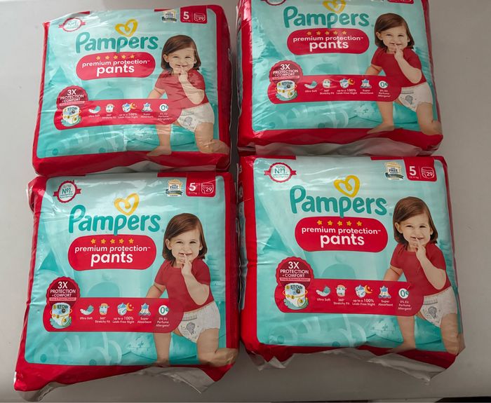 116 couches culottes Pampers premium taille 5