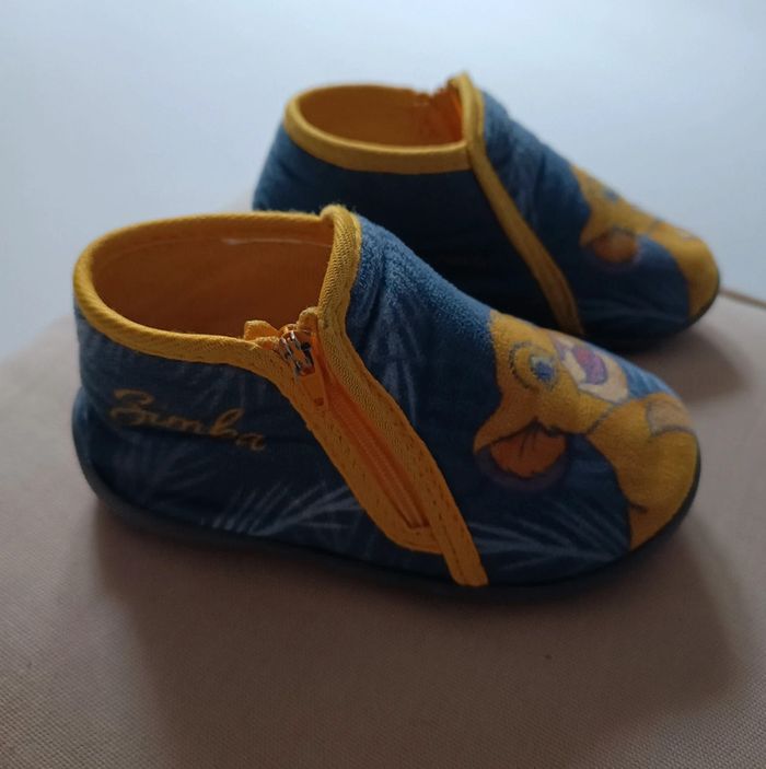 Chaussons Roi lion 24 - photo numéro 5