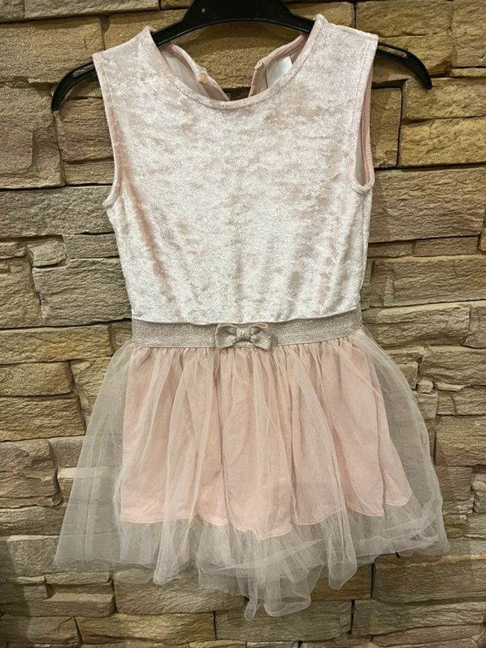 Joli robe de fête 5 ans - photo numéro 2