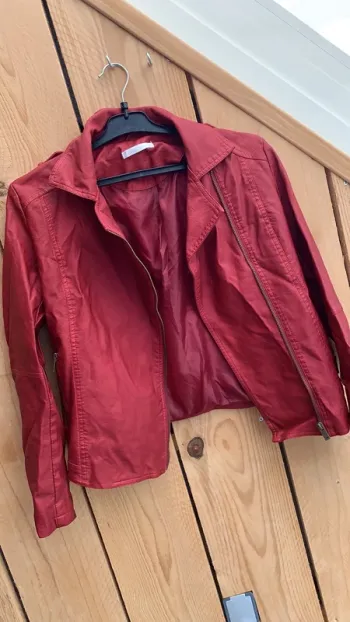 Veste simili cuir rouge