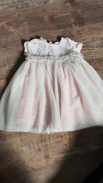 Robe petit bateau 18 mois en très bon état