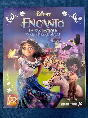 Album livre Panini complet stickers autocollants Disney Encanto famille Madrigal