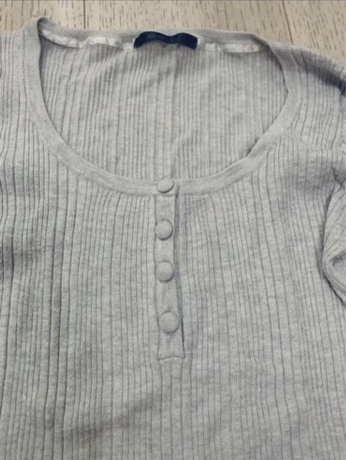 Pull gris - photo numéro 3