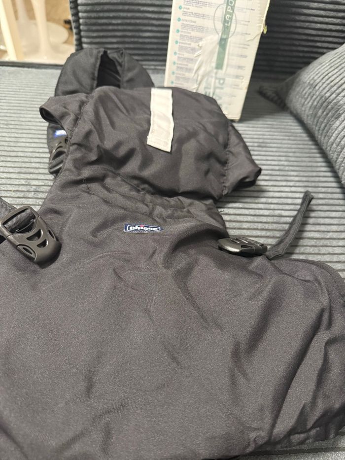 Porte-bébé Chicco Easyfit – Neuf, jamais utilisé - photo numéro 2